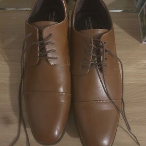 Van Heusen Men's Tan Oxford Shoes